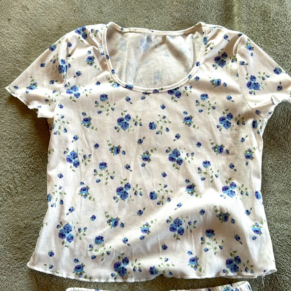 Floral Sleep Set - Picture 2 of 4